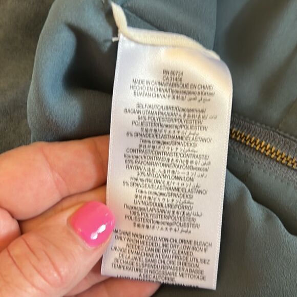 BCBGMAXAZRIA cornflower blue sleeveless tank Size XS - Picture 7 of 8